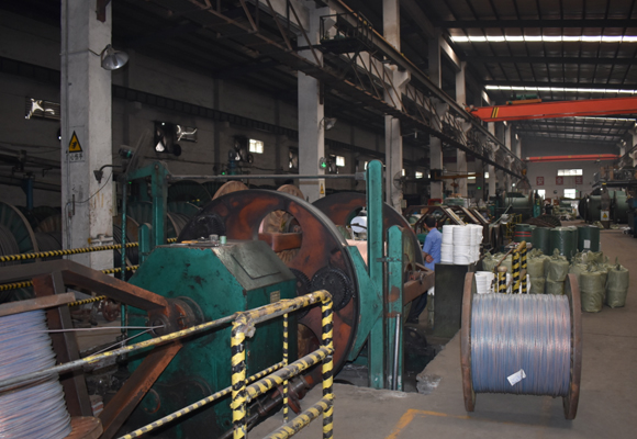 <a href='http://www.5xiaobai.cn/' target='_blank'><u>金环宇电缆</u></a>绞合